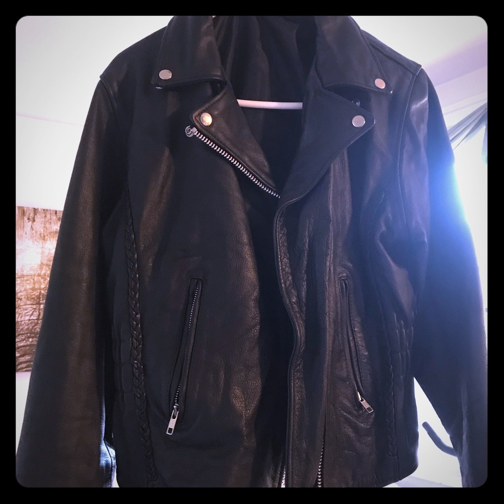 Ladies motorcycle jacket